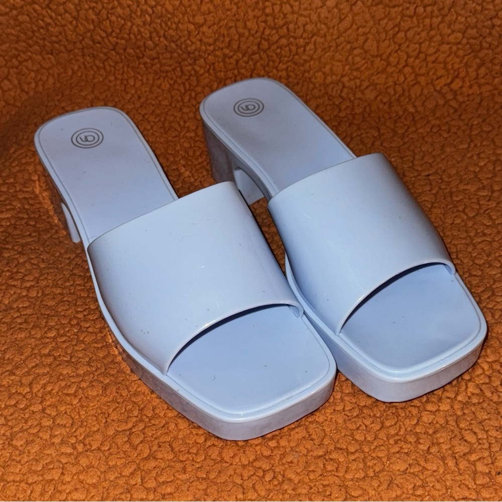 Stylish Blue Women's Slide Sandals